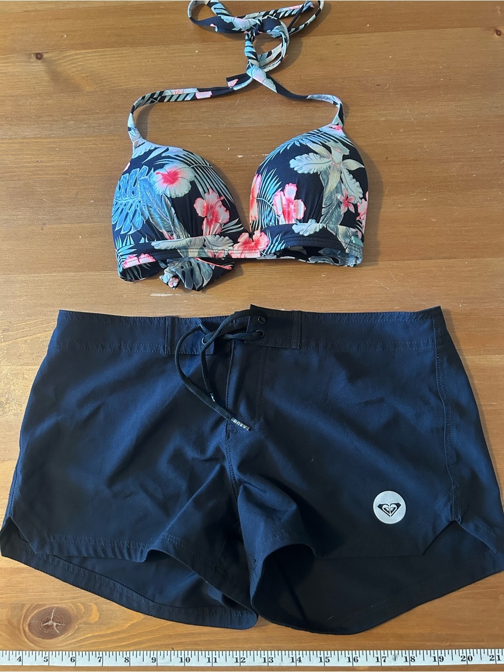 Roxy Women's Floral Halter Bikini Top with Black Boardshorts XS/S